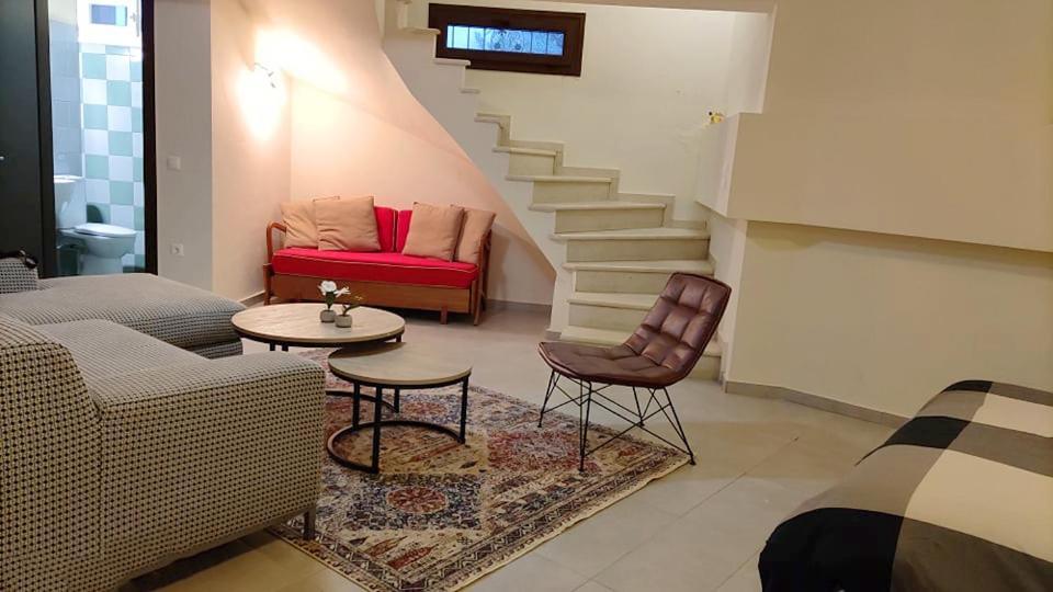 Homel Oasis Central Maisonette 3Bd Garden Patio Καλαμπάκα Εξωτερικό φωτογραφία