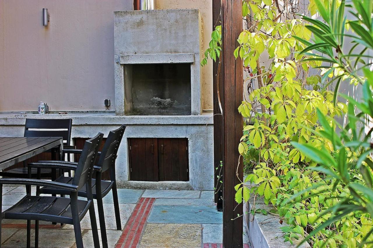 Homel Oasis Central Maisonette 3Bd Garden Patio Καλαμπάκα Εξωτερικό φωτογραφία