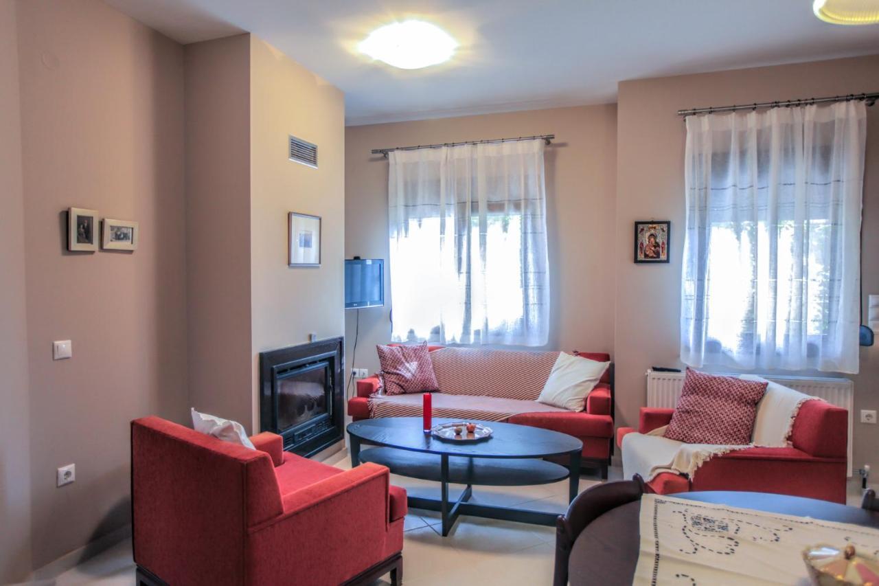 Homel Oasis Central Maisonette 3Bd Garden Patio Καλαμπάκα Εξωτερικό φωτογραφία