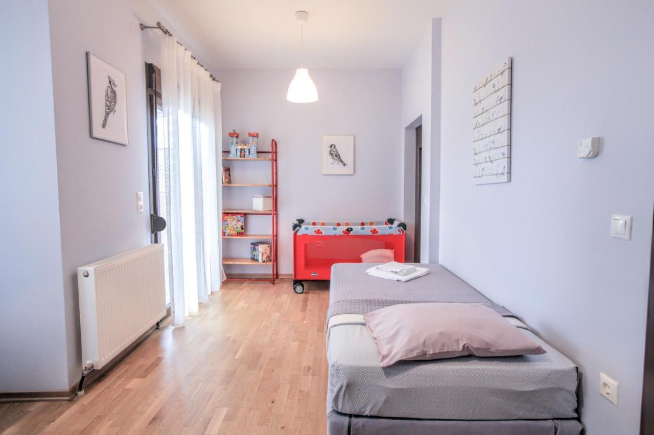 Homel Oasis Central Maisonette 3Bd Garden Patio Καλαμπάκα Εξωτερικό φωτογραφία