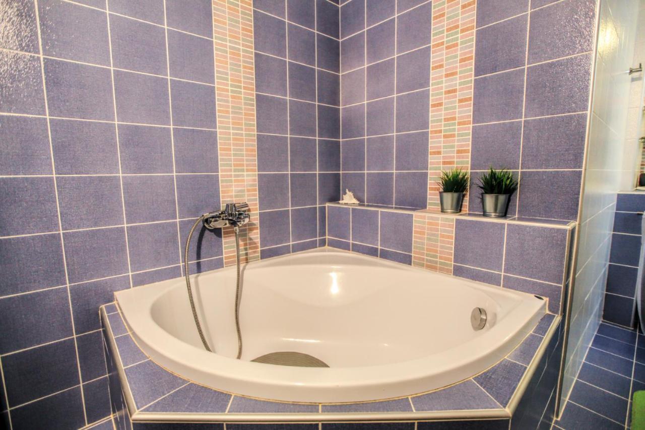 Homel Oasis Central Maisonette 3Bd Garden Patio Καλαμπάκα Εξωτερικό φωτογραφία